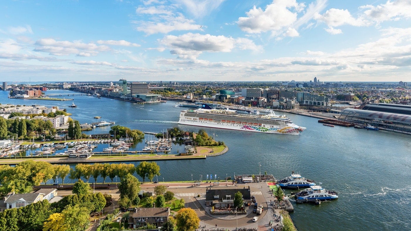 Amsterdam-fordert-Verbot-von-Kreuzfahrtschiffen-bis-2035