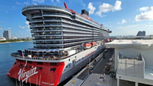 Scarlet Lady c Virgin Voyages