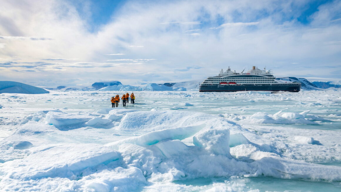 Le Commandant Charcot in der Antarktis Snow Hill c Ponant Romain Farge