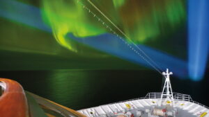 MS Hamburg Polarlicht c Plantours