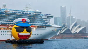 Carnival Adventure Ankuft in Sydney c Carnival