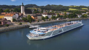 AmaMagna in Grein an der Donau c Ama Waterways