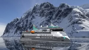 Douglas Mawson c Courtesy of SunStone Ships Aurora Expeditions