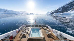 LAustral in der Antarktis c Studio Ponant Laurence Fischer