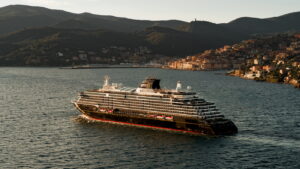 Explora 2 im Mittelmeer c Explora Journeys