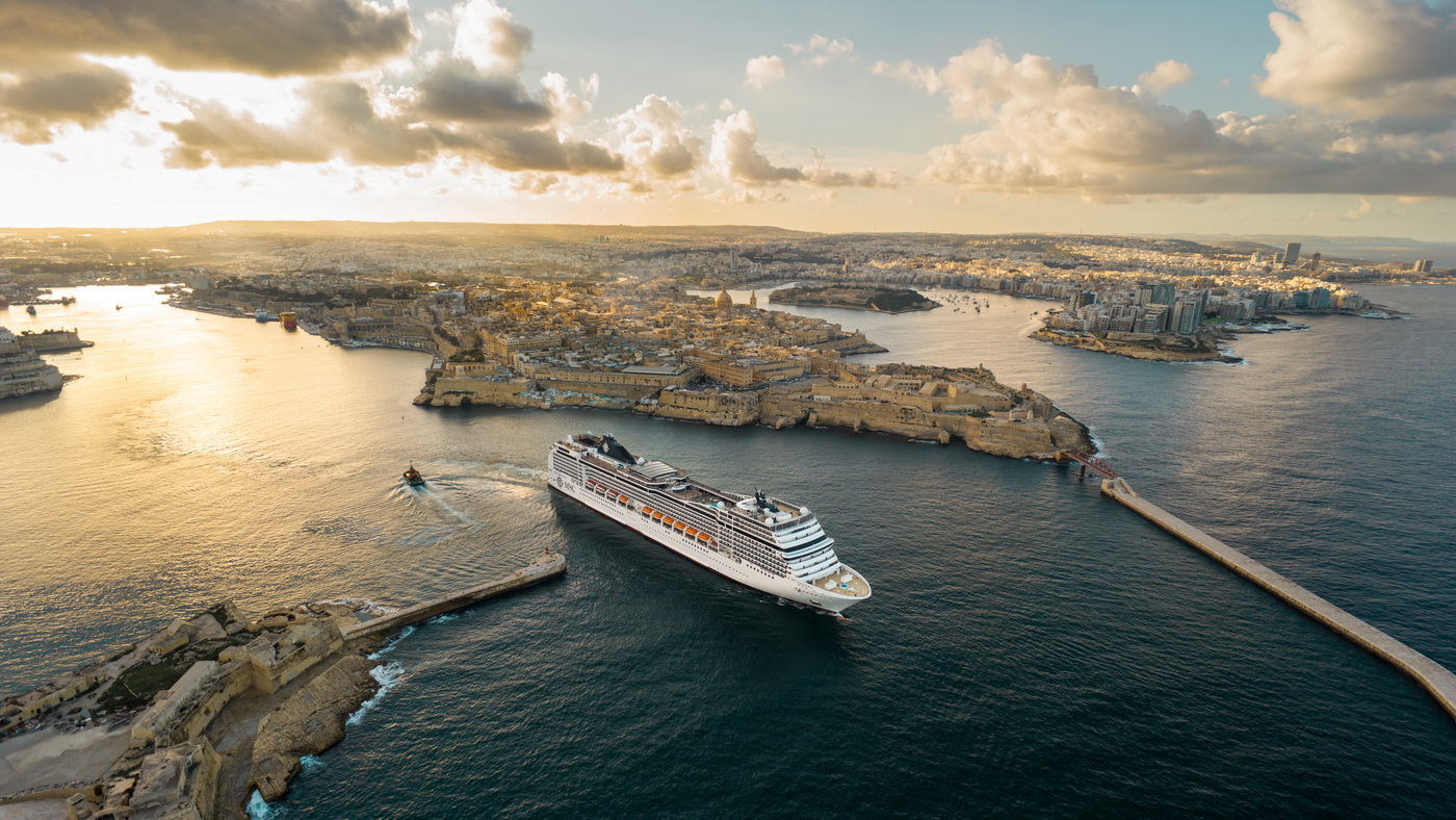 MSC-Magnifica-Vom-Trockendock-in-die-Mittelmeer-Wintersaison