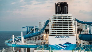 Aroya Waterpark c Aroya Cruises