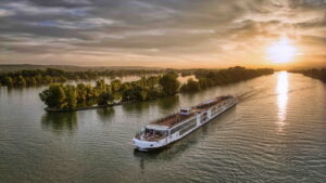 Viking Longship c Viking