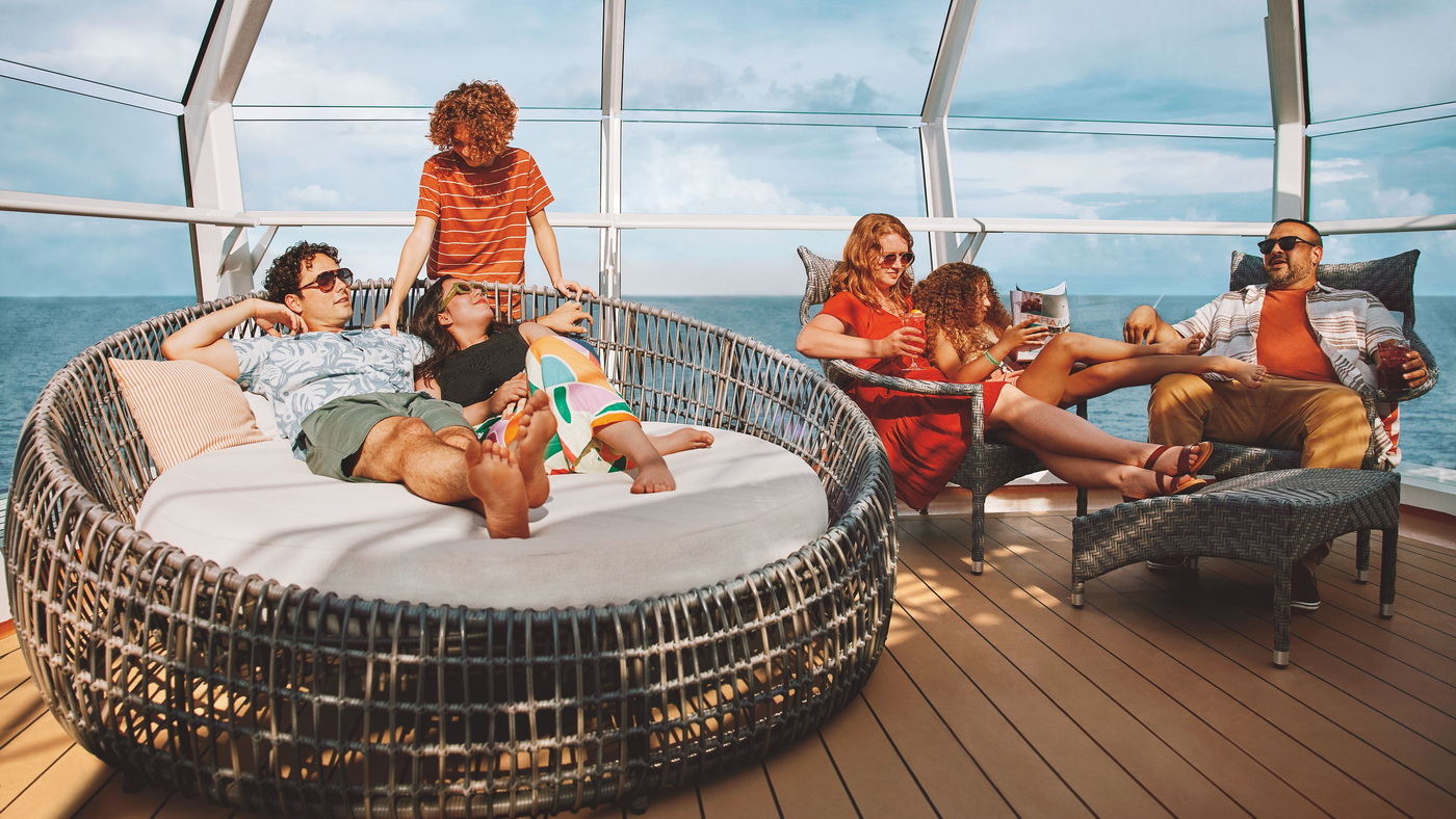 Carnival Cruise Line: Start von Carnival Rewards Treueprogramm 8 Familienspass an Bord c Carnival Cruise Line