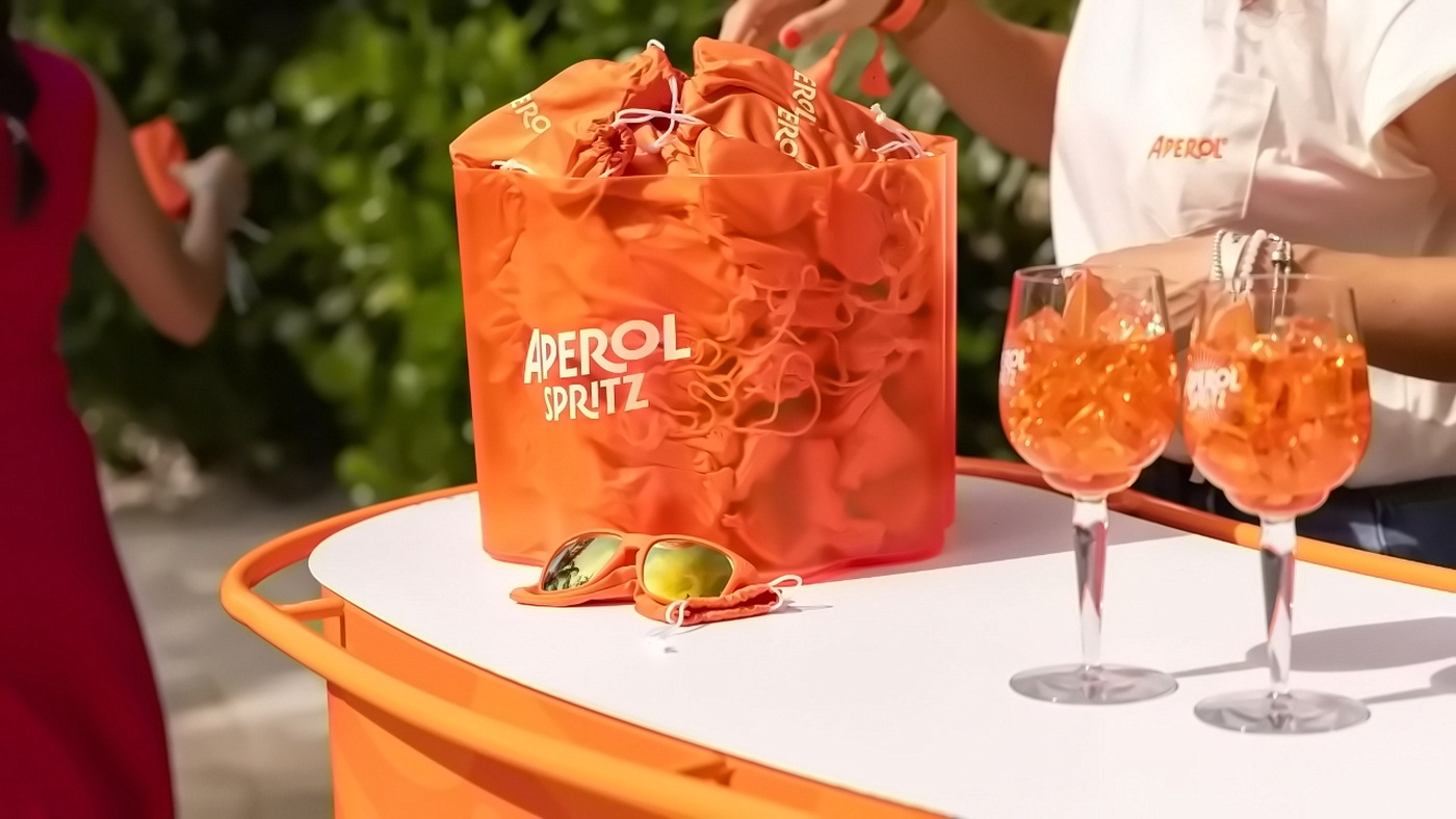 Norwegian Cruise Line: Eröffnung des Great Tides Waterpark 7 Great Tides Waterpark Aperol Activation c Norwegian Cruise Line
