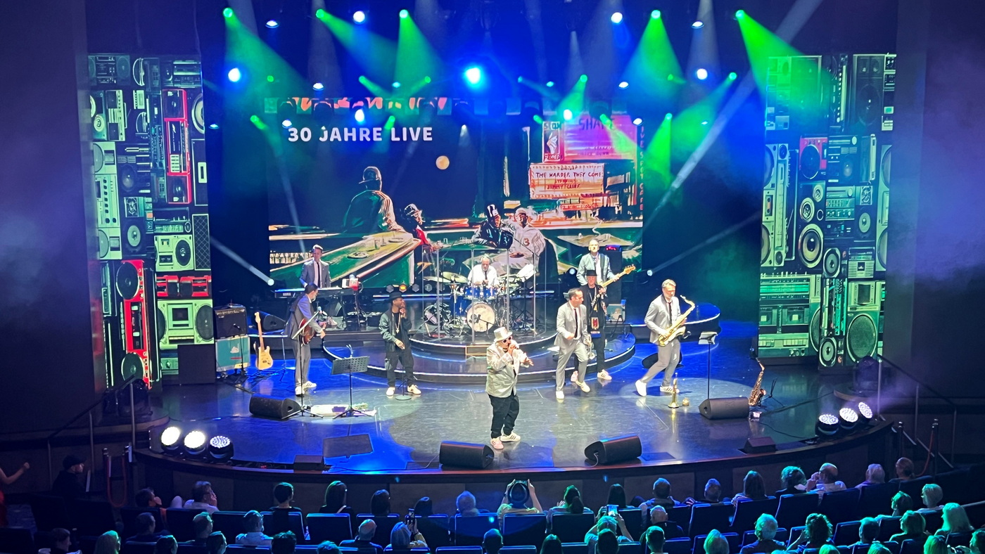 Mein Schiff bringt Groove, Jazz, Soul und Pop ins Mittelmeer 6 Mein Schiff trifft ELBJAZZ c TUI Cruises