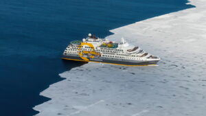 Ultramarine c Quark Expeditions