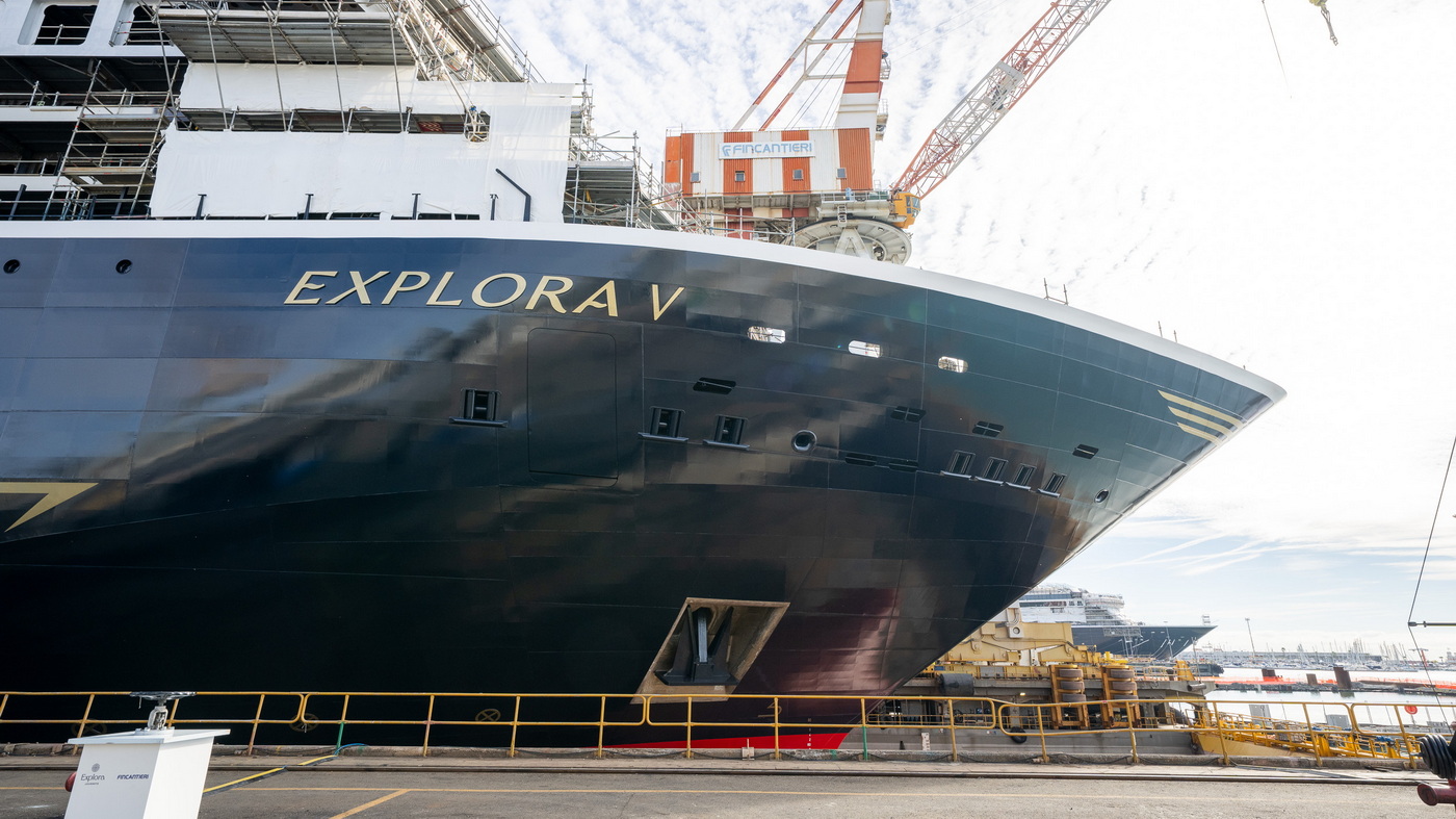 Explora Journeys: Feier von zwei Meilensteinen bei Fincantieri 8 Doppelte Feier fuer Explora V und VI c Explora Journeys